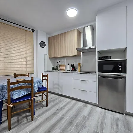 Precioso A De Candela En * O Grove