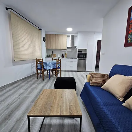 Precioso A De Candela En * O Grove