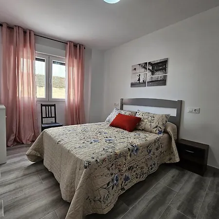 Precioso A De Candela En Appartement