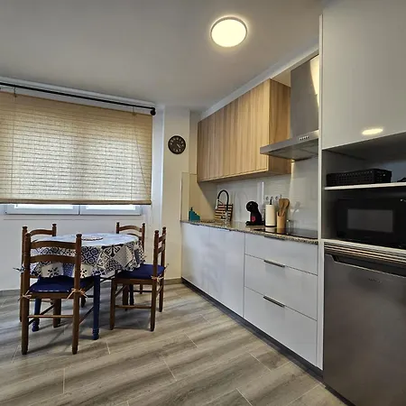 Precioso A De Candela En Appartement O Grove